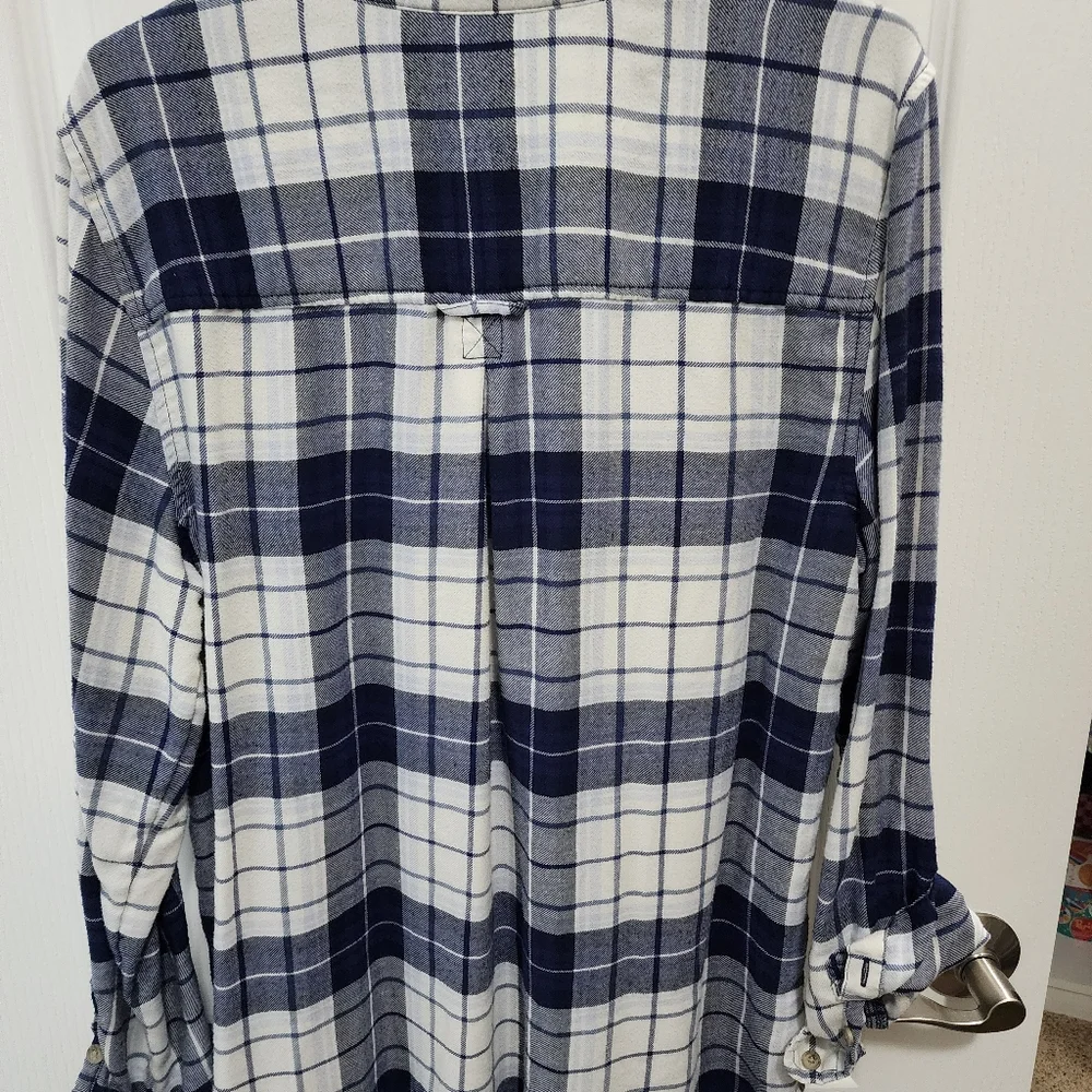 Blue and White Checkered Flannel Shirt - Picture 4 of 7